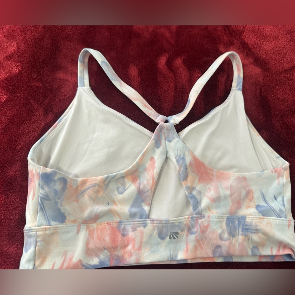 Marika M 3 piece Beautiful Activewear Set - Sports Bra, Leggings & Tank NEW - Picture 6 of 10